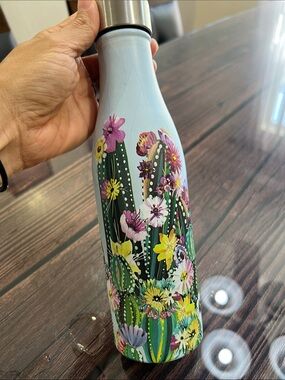 Studio Water Bottle with Light Blue and Green Cactus Print
